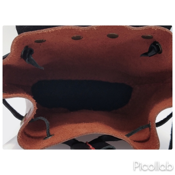 Handcrafted "Mini-Leather Addict" Bucket Bag - Picture 7 of 8